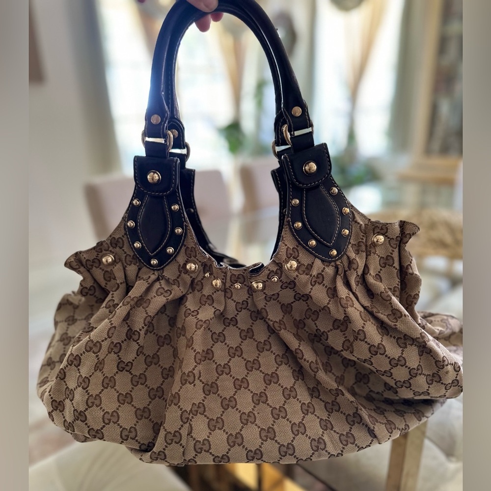 Large Y2K era Gucci Pelham shoulder hobo bag